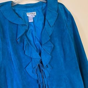North Style size1X Turquoise suede ruffled jacket